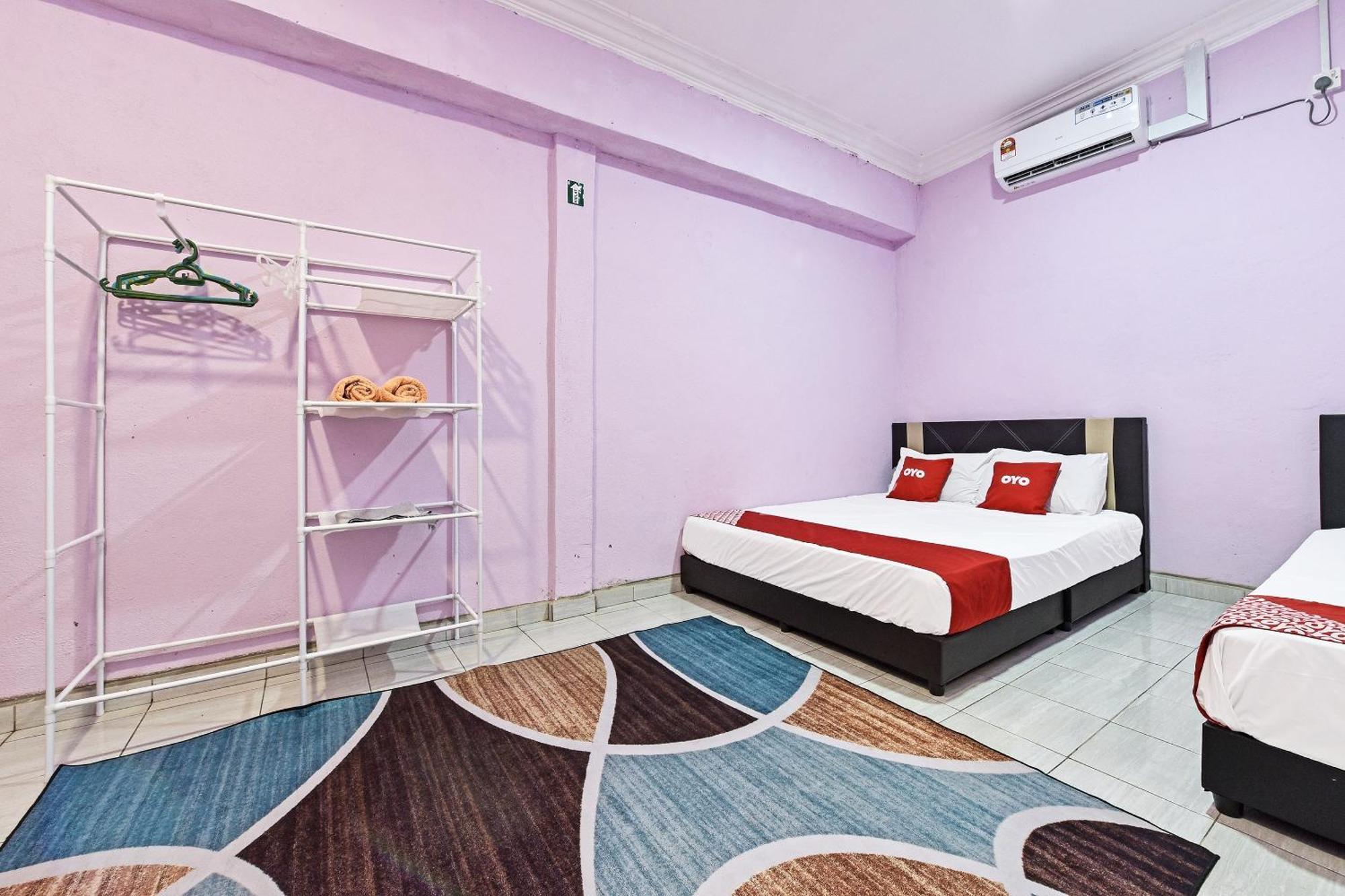 Oyo 90551 Zn Mix Homestay & Roomstay Kampung Raja Экстерьер фото